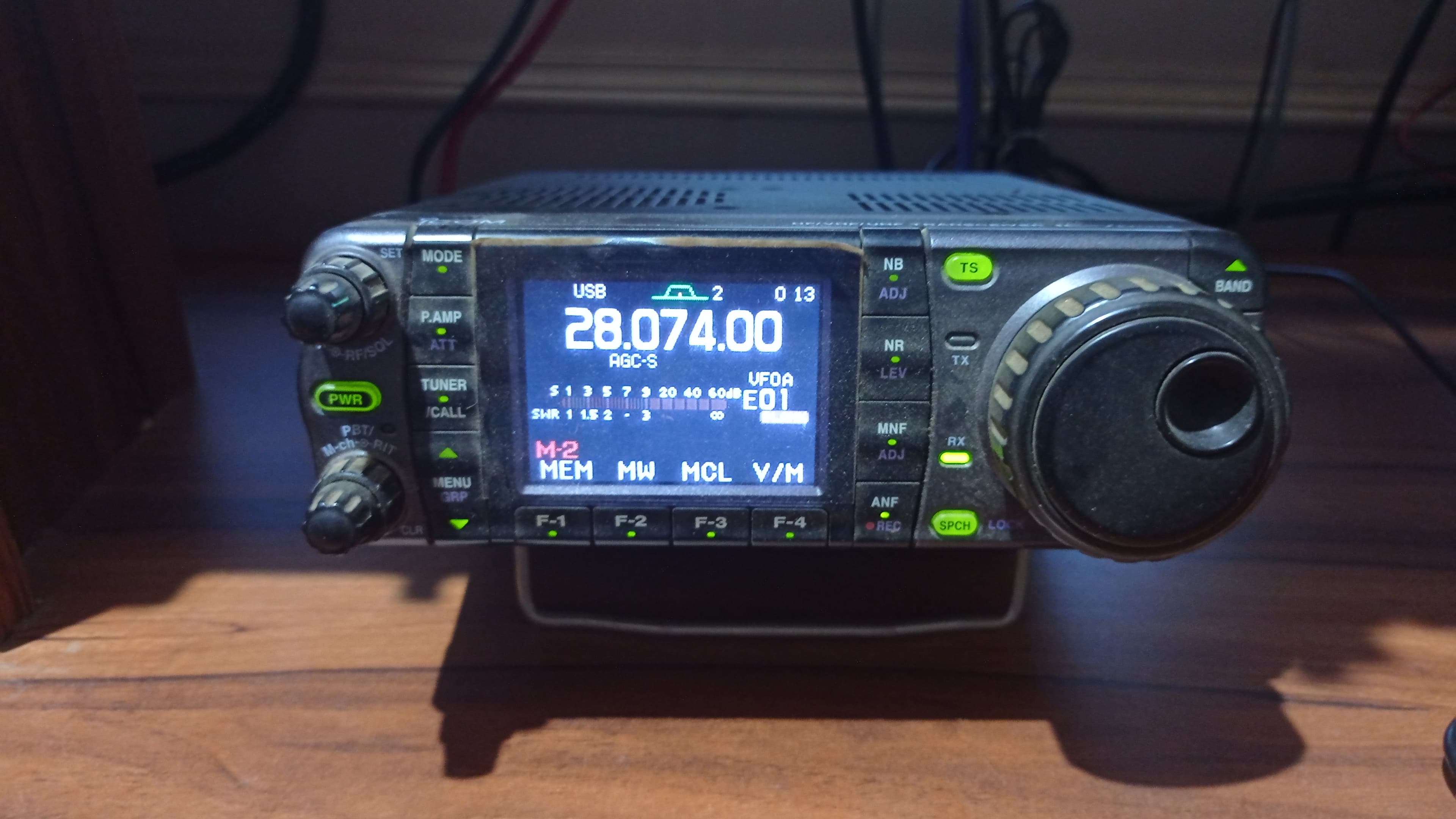 Icom IC-7000