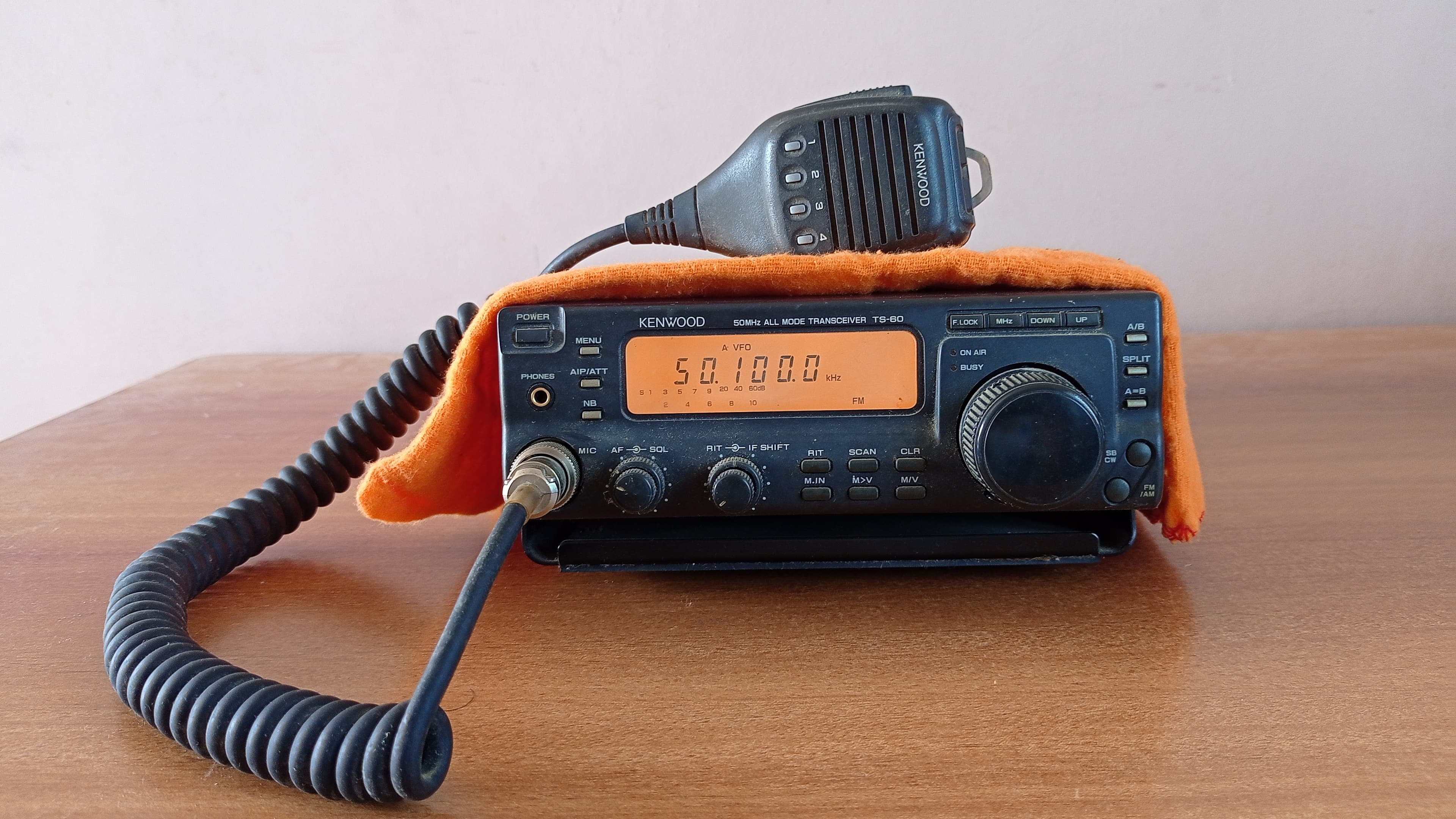 Kenwood T60