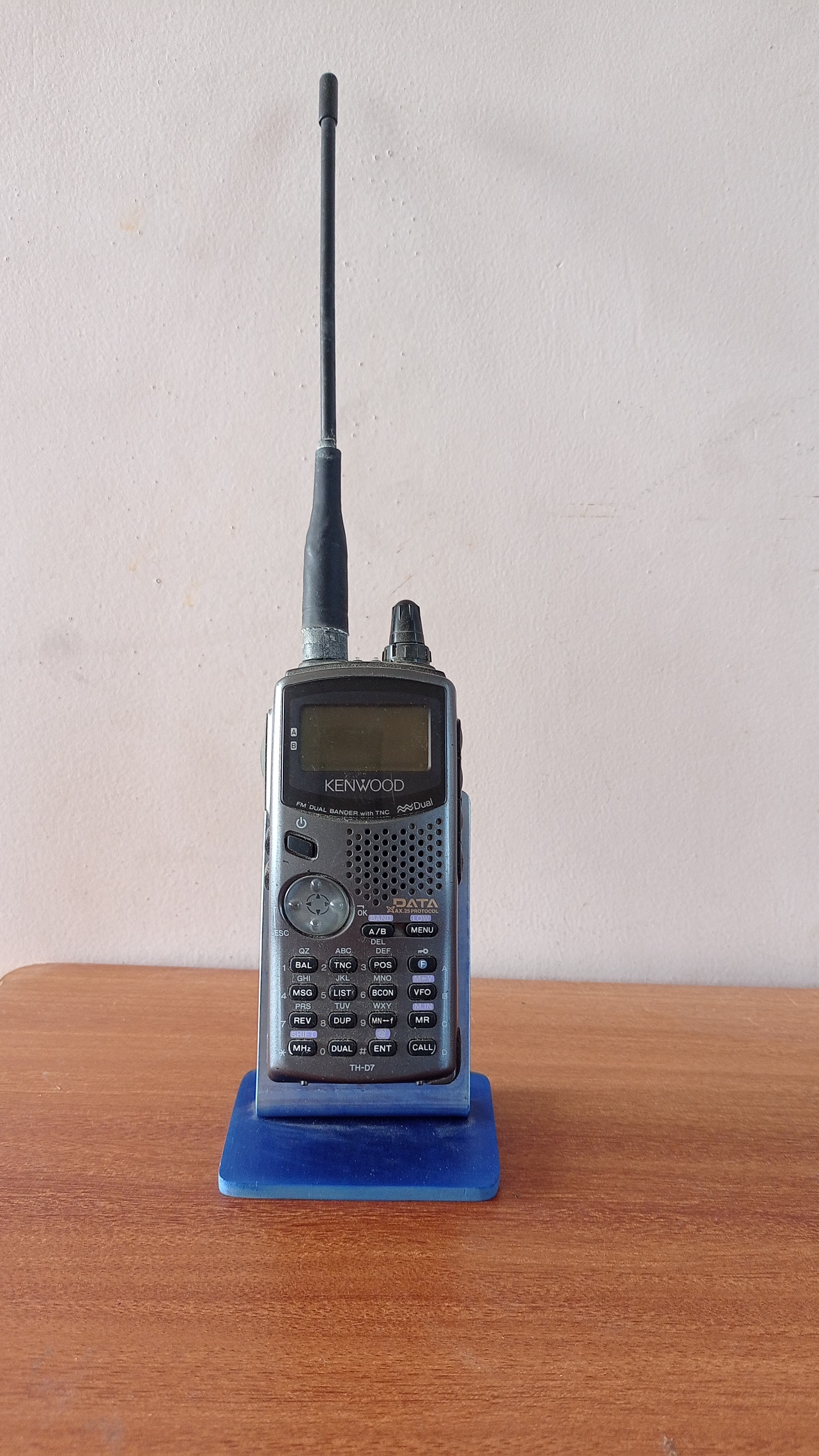 Kenwood TH-D7