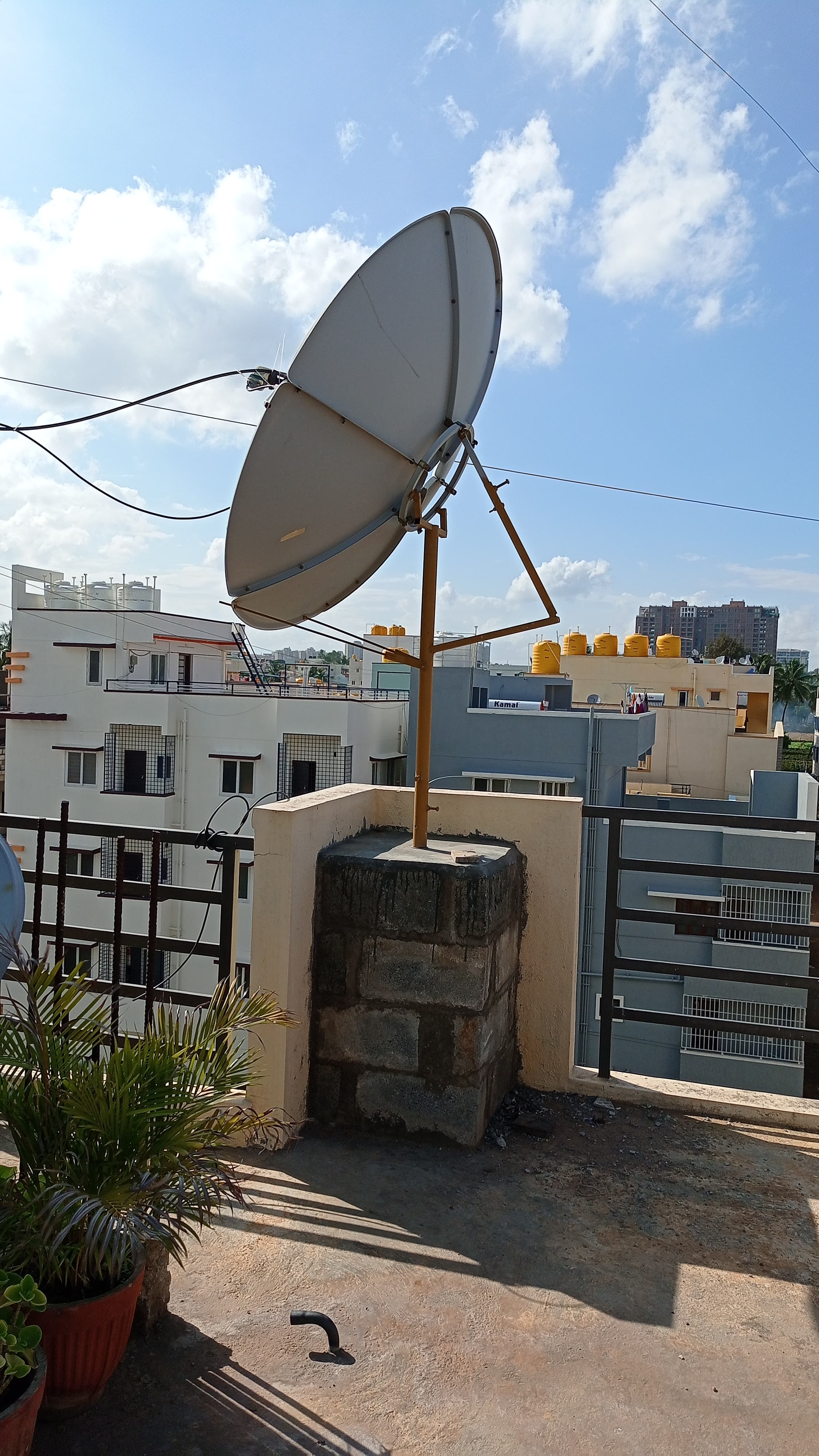 Dish Antenna